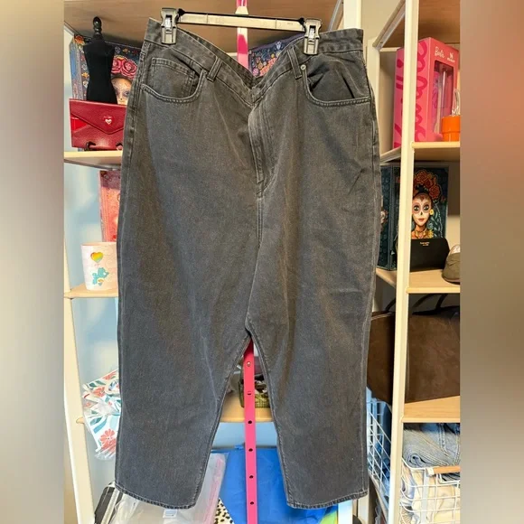 American Eagle Outfitters Charcoal Denim Jeans Size 20S. GUC - Picture 1 of 5